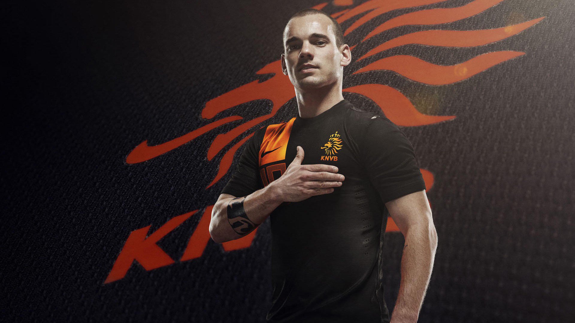 欧胡斯门将出色扑救，帮助球队保持不败，欧斯洛胡狼